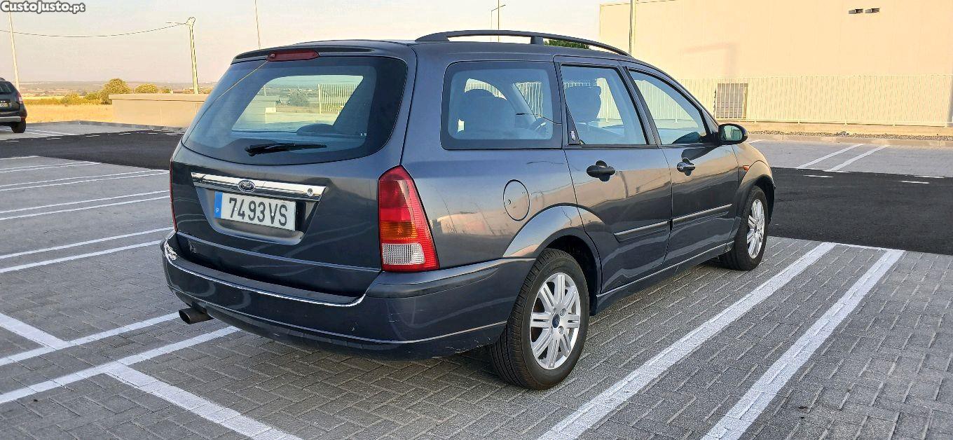 Ford Focus 1.6 gasolina - 03 — photo 4