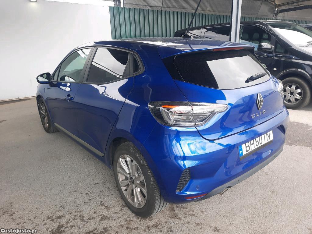 Renault Clio 1.0 TCe Evolution Bi-Fuel 101cv - 24 — photo 5