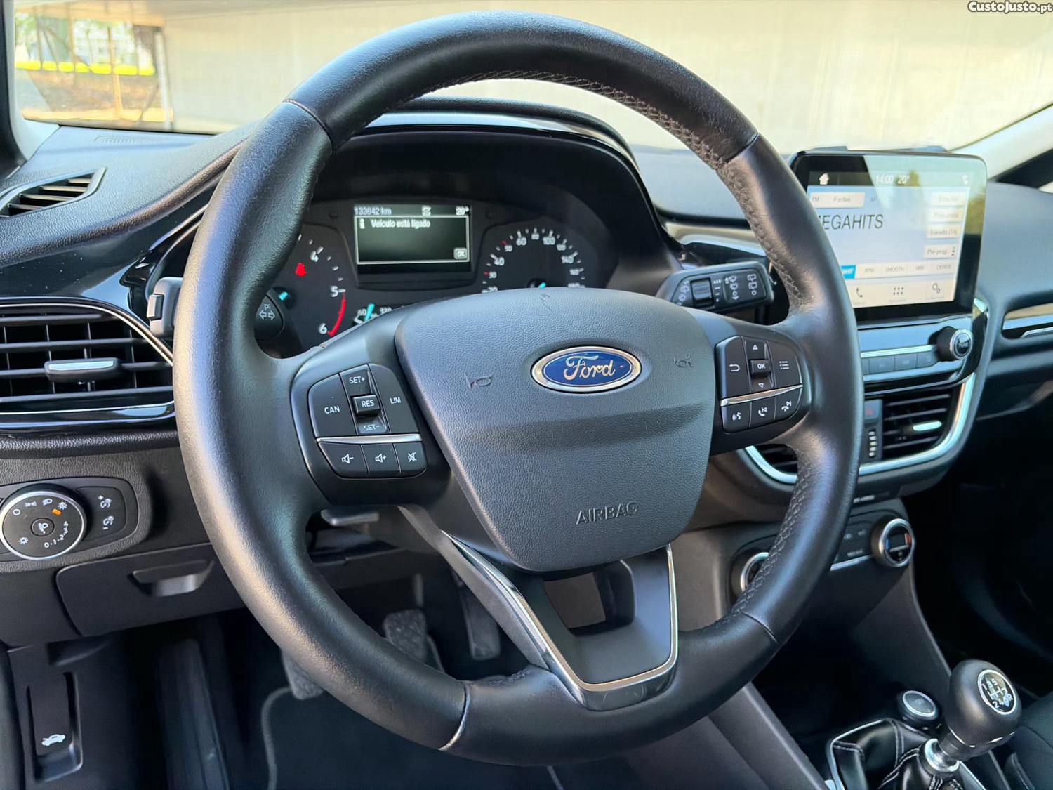 Ford Fiesta 1.5 TDCI TITANIUM NACIONAL 1 ÚNICO DONO 85 CV - 18 — photo 3