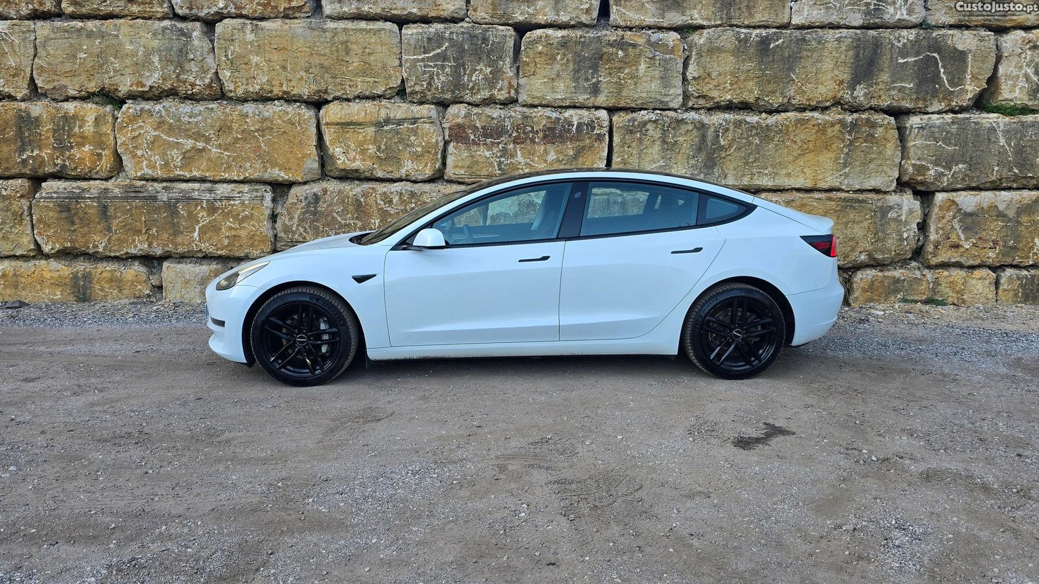 Tesla Model 3 Long-Range Dual Motor AWD - 23 — photo 3