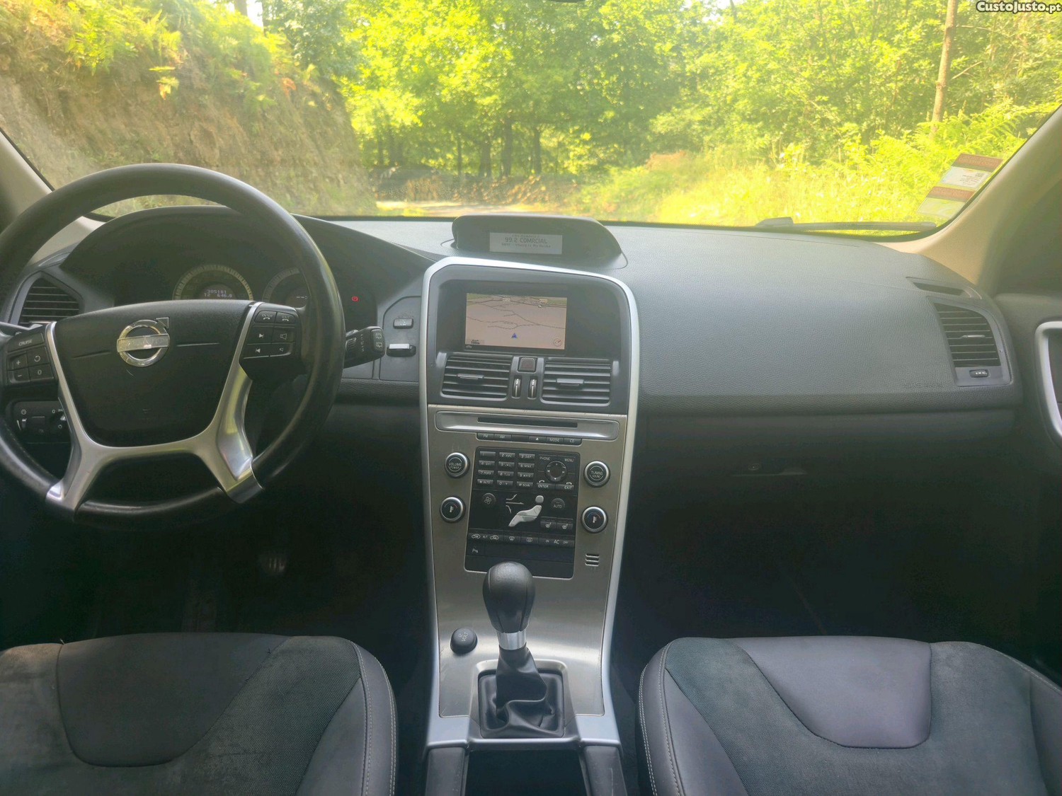 Volvo XC 60 2.0D 163cv — fotografia 3