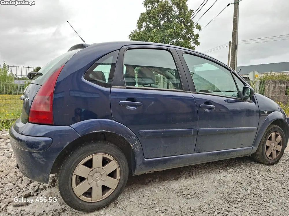 Citroën C3 1.1 i (44 kW / 60 cv) [02.2002 - 12.2009] - 02 — photo 4