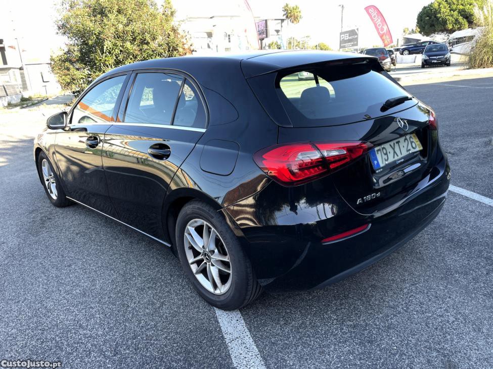 Mercedes-Benz A 180 180 D — fotografia 5