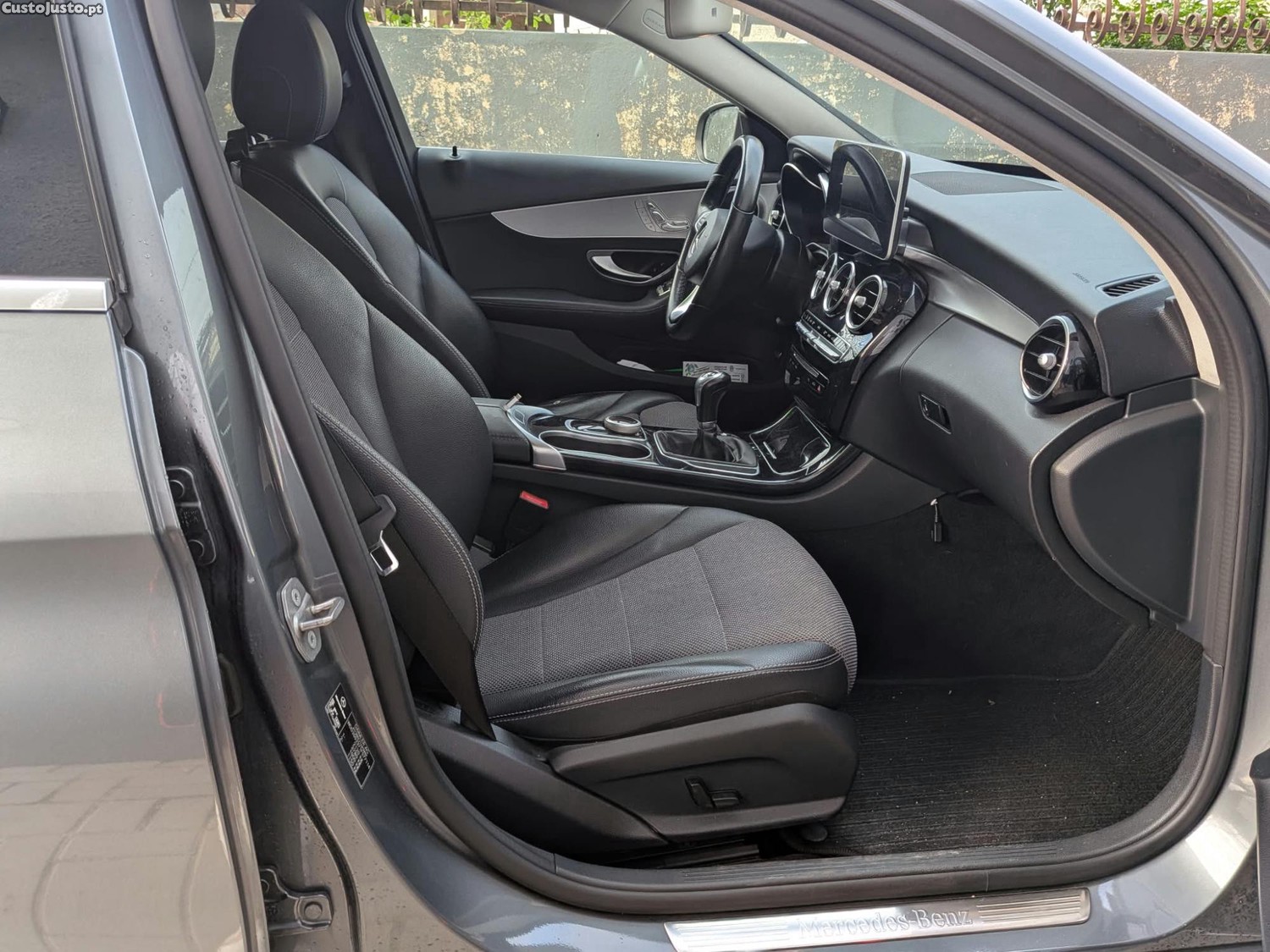 Mercedes-Benz C 200 200 D - 17 — photo 5