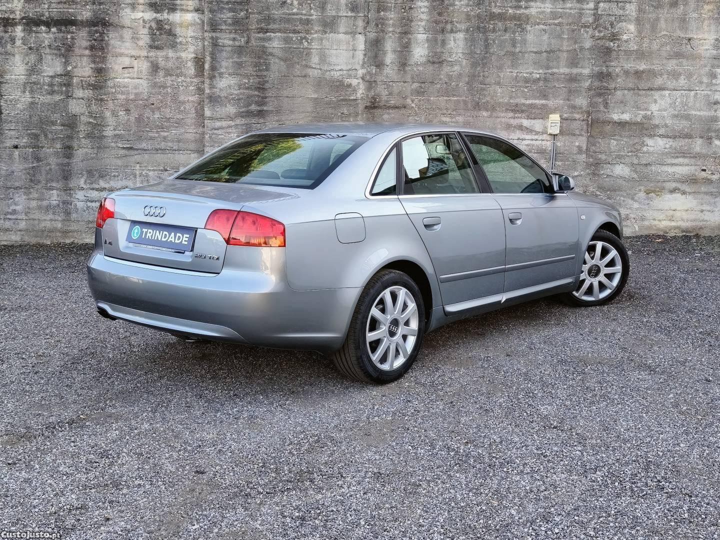 Audi A4 2.0 TDI S-line - 05 — photo 4