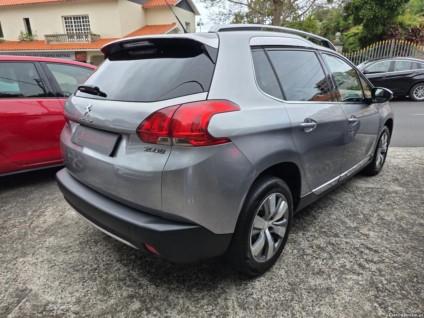 Peugeot 2008 1.6 BlueHDi Allure - 15 — photo 3
