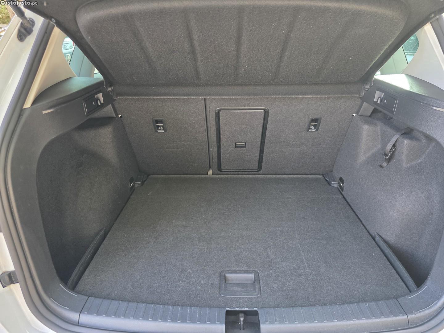 Seat Ateca 1.6 TDI Ecomotive Reference - 17 — photo 5