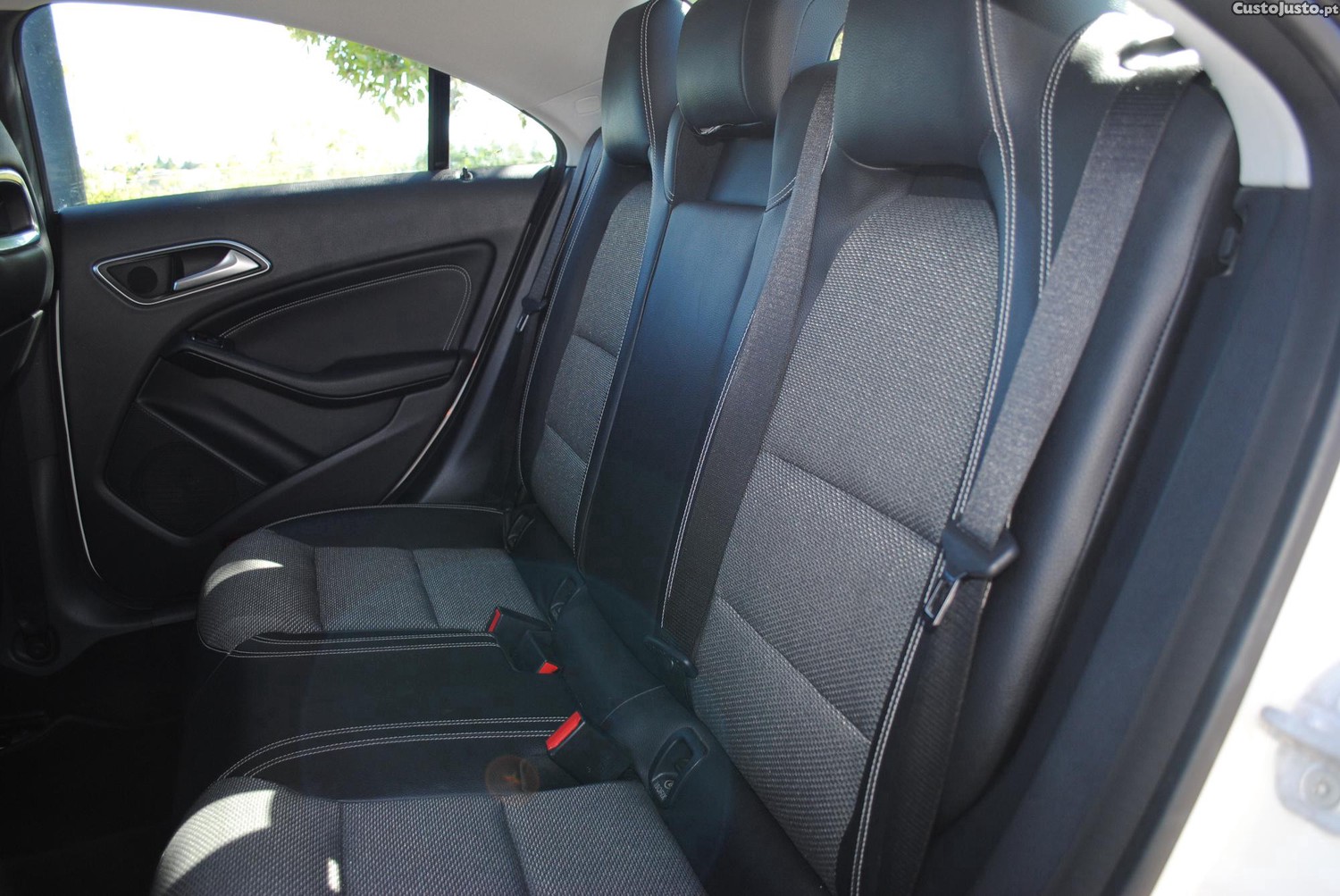 Mercedes-Benz CLA 200 Cdi 136cv — fotografia 6