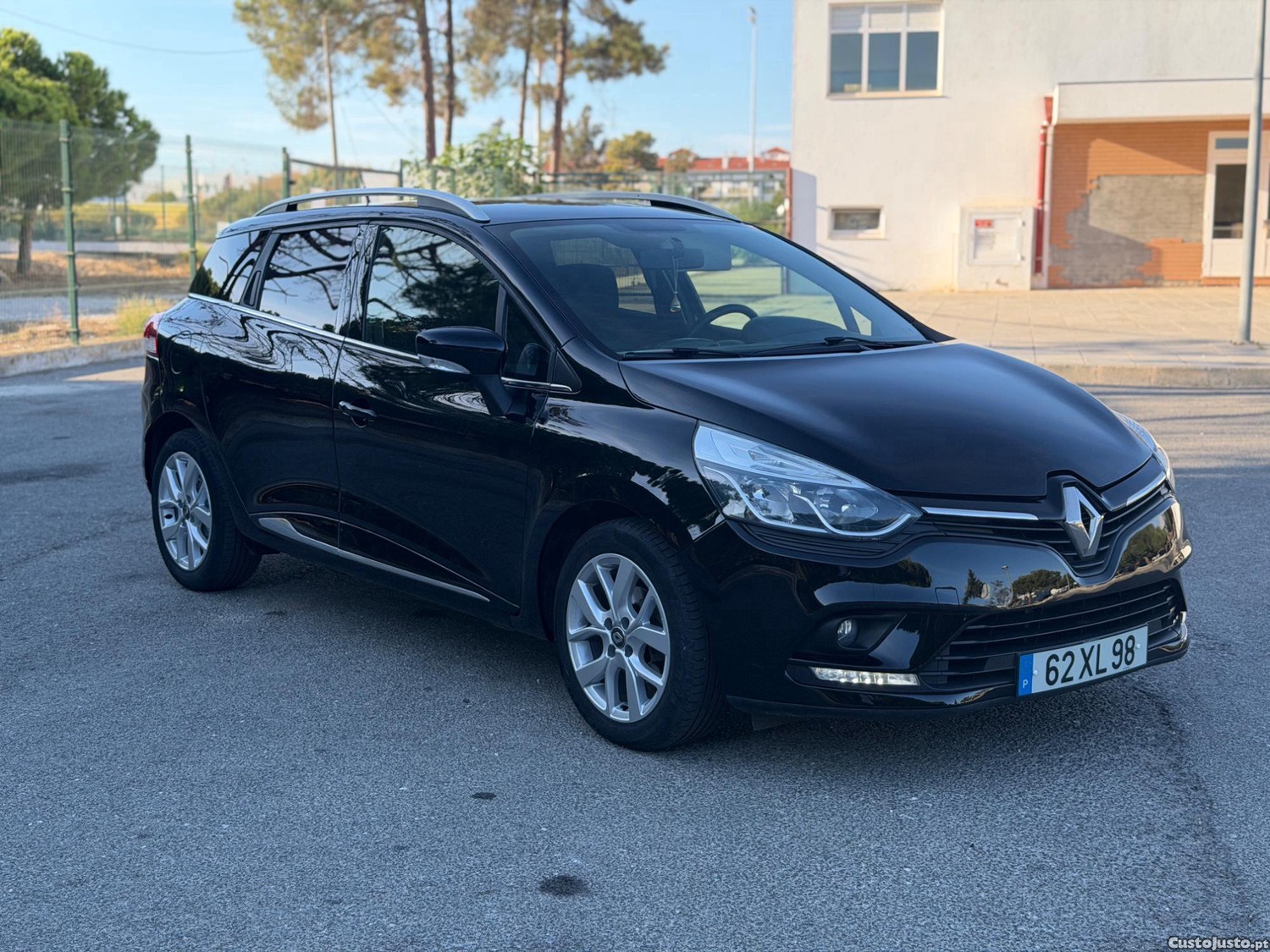 Renault Clio Limited - 19 — photo 3
