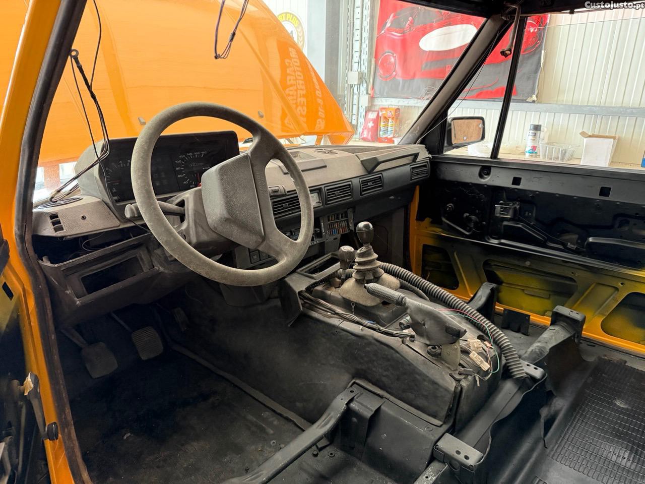 Land Rover Range Rover Classic 2.4 Turbo — photo 2