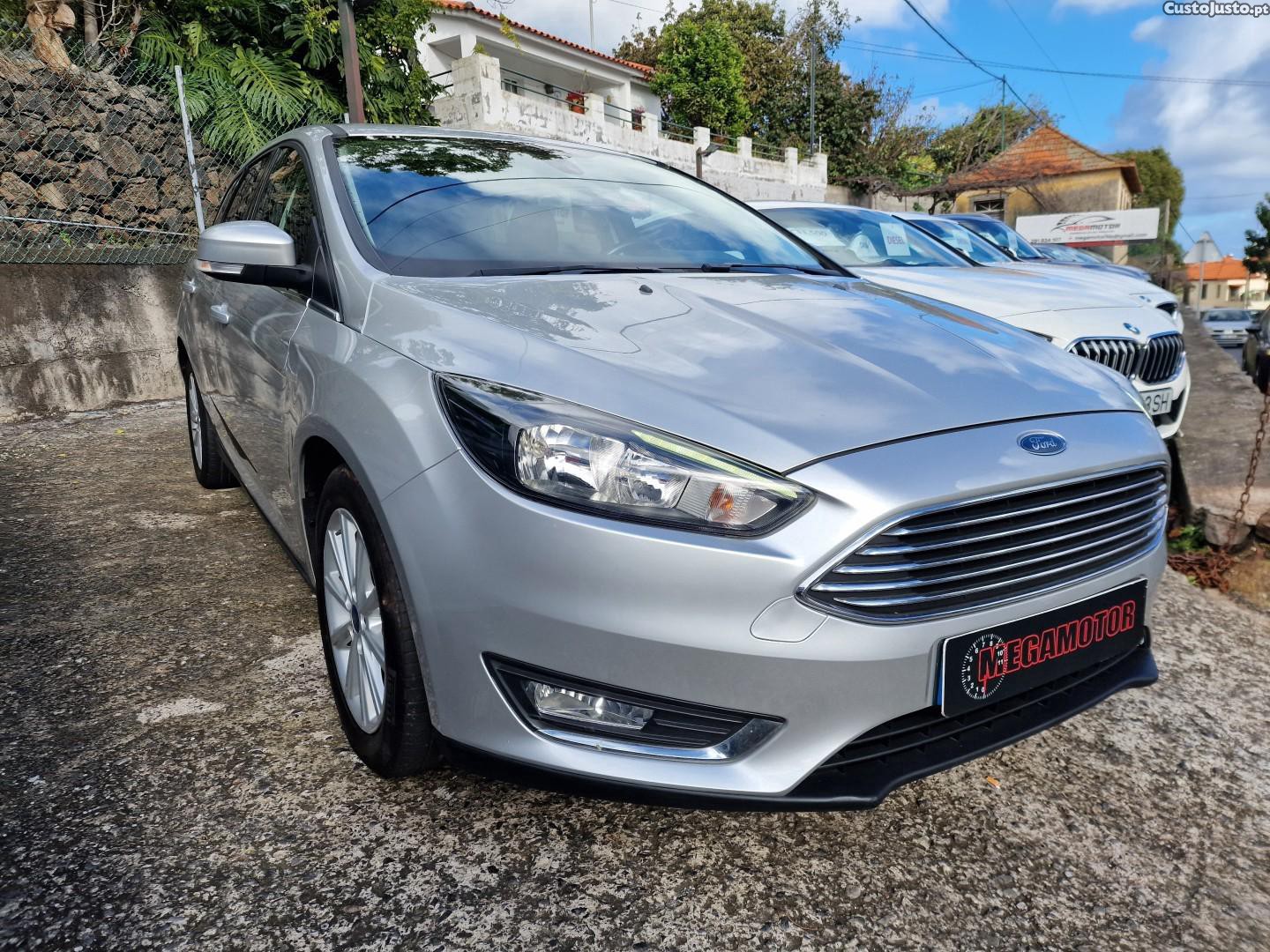 Ford Focus 1.0 EcoBoost Business - 18 — photo 2