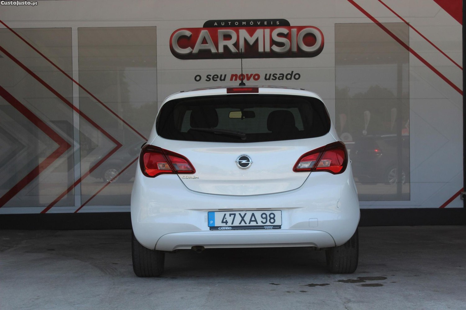 Opel Corsa 1.2 120 Anos — fotografia 11