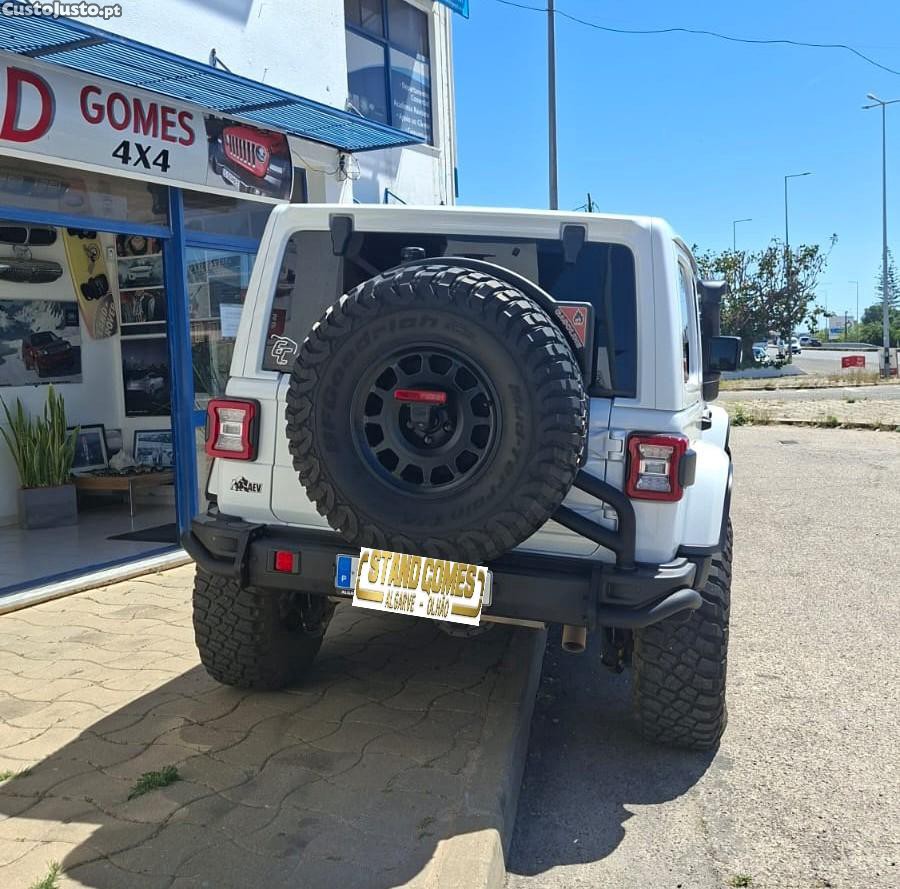 Jeep Wrangler Sahara Unlimited Phev - 22 — photo 3