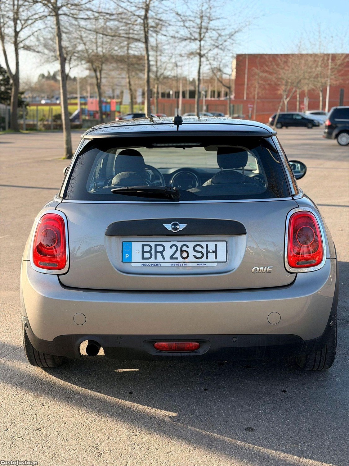 MINI One one — fotografia 3
