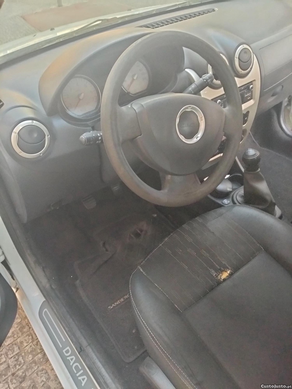 Dacia Sandero Sadan - 12 — photo 2