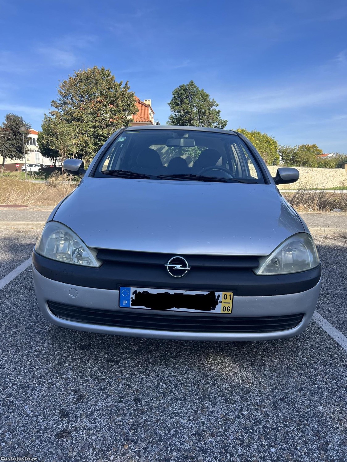 Opel Corsa 1.0 confort 130 000km! - 01 — photo 2