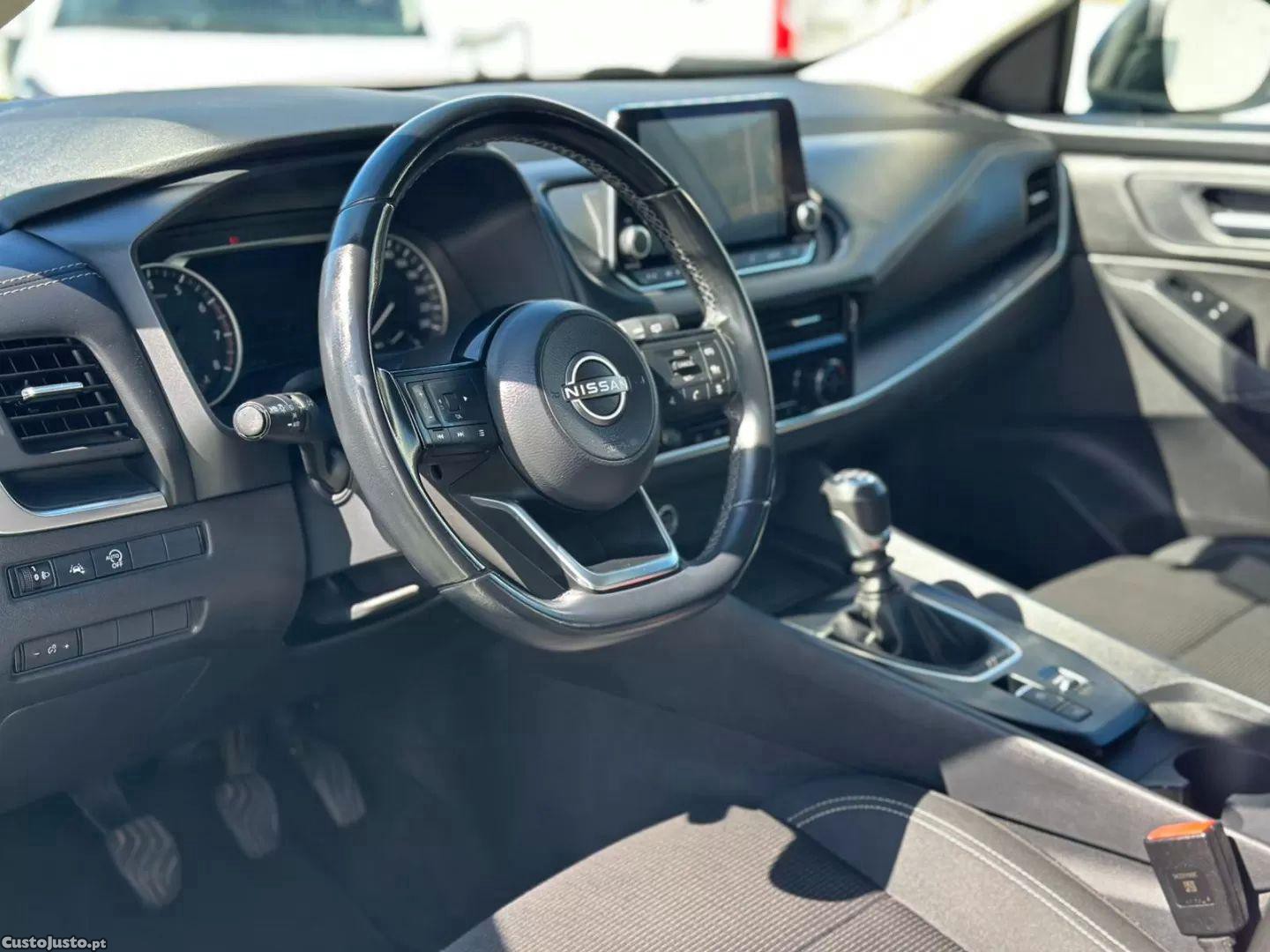 Nissan Qashqai 1.3 dig-t acenta — fotografia 6