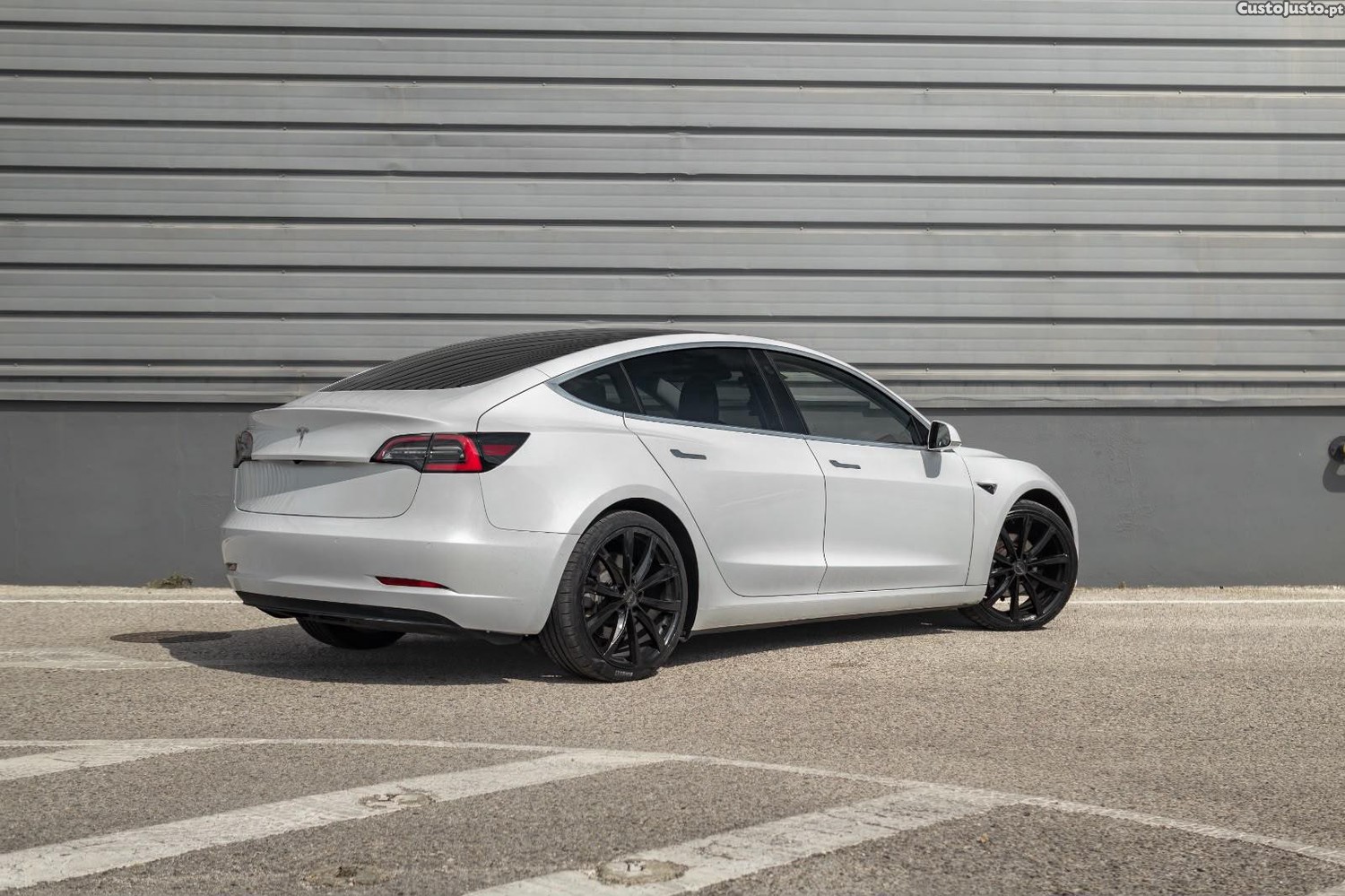 Tesla Model 3 Standard Range Plus RWD - 20 — photo 4