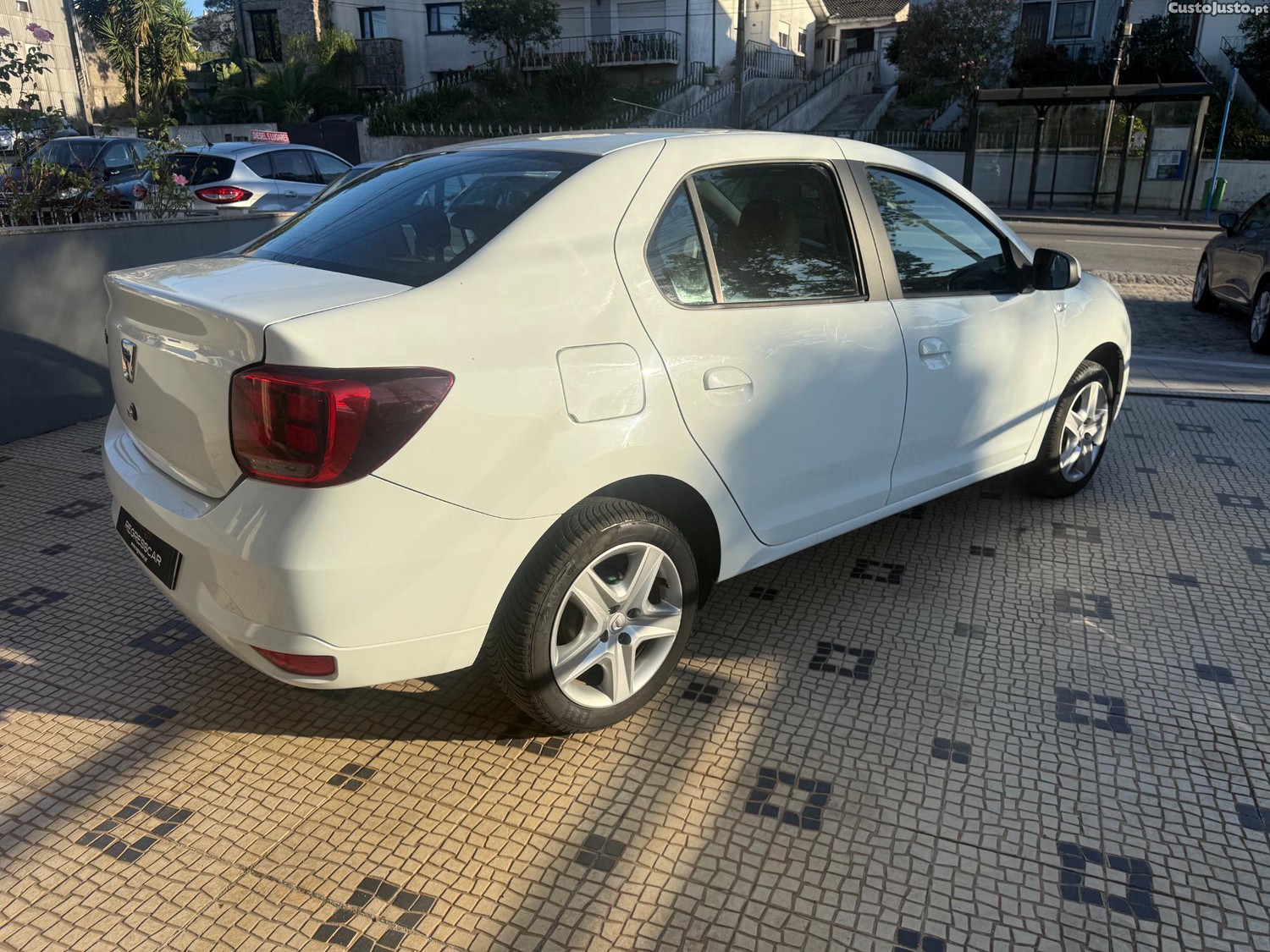 Dacia Logan 1.0 Laureat - 19 — photo 4