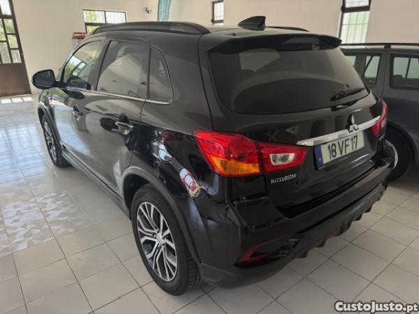 Mitsubishi ASX 1.6 DI-D INSTYLE - 18 foto 3