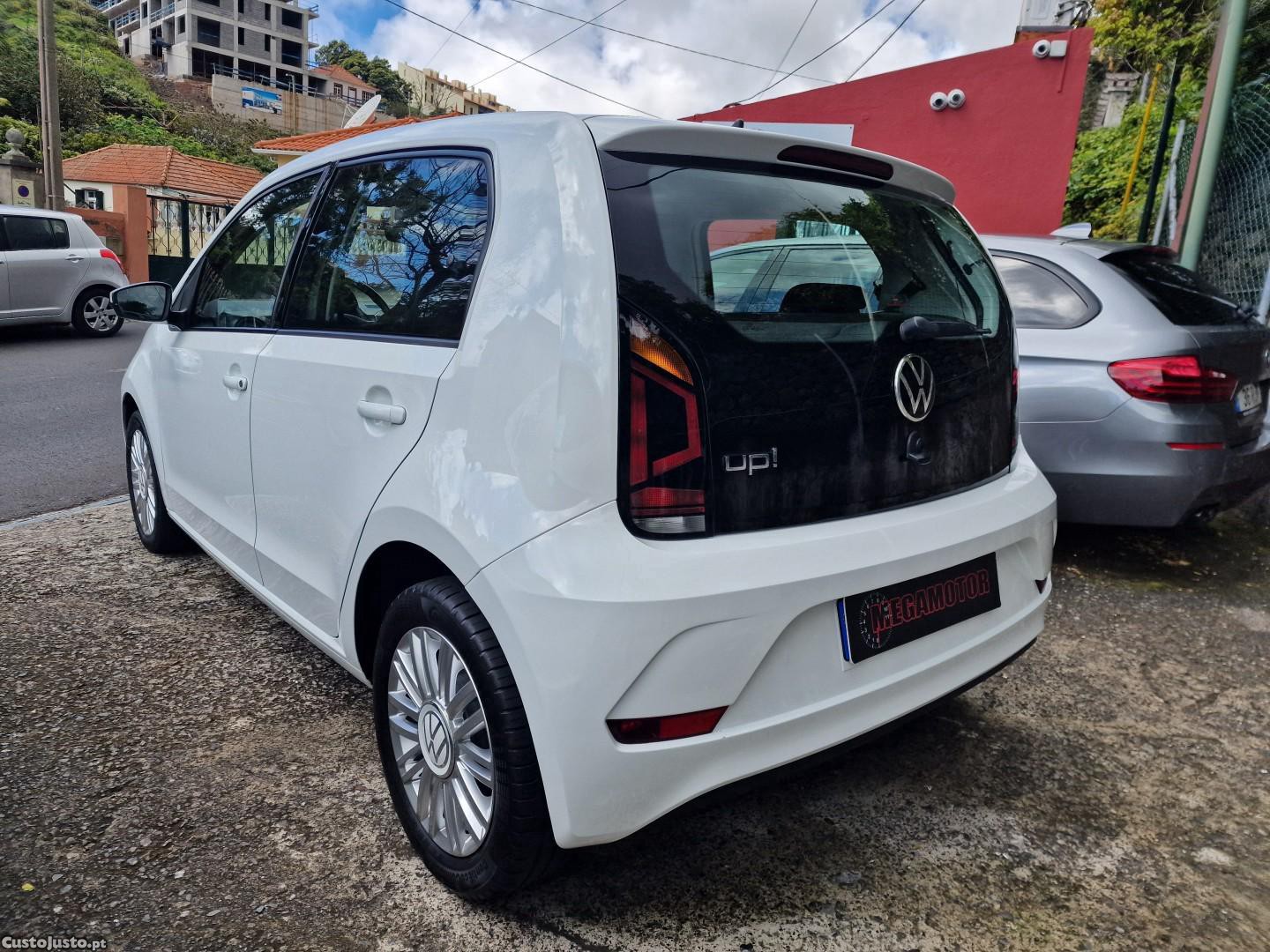 VW Up! 1.0 Move - 23 — photo 4