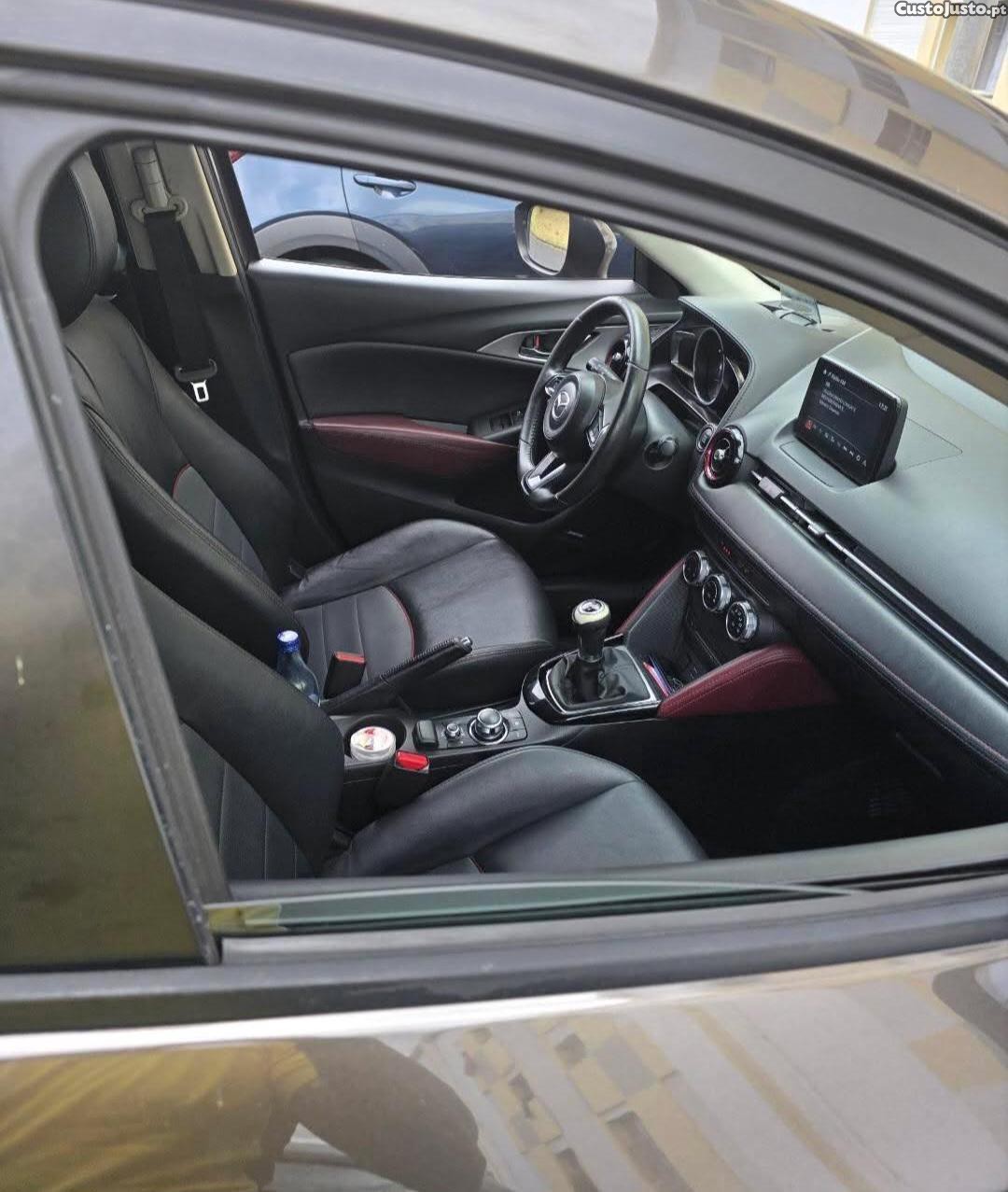 Mazda CX-3 Skyactiv-D — fotografia 3