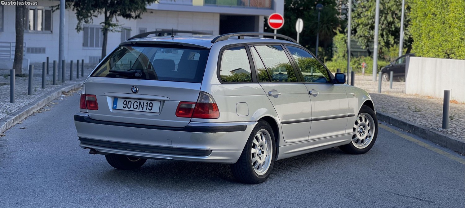 BMW 320 Touring - 05 — photo 3
