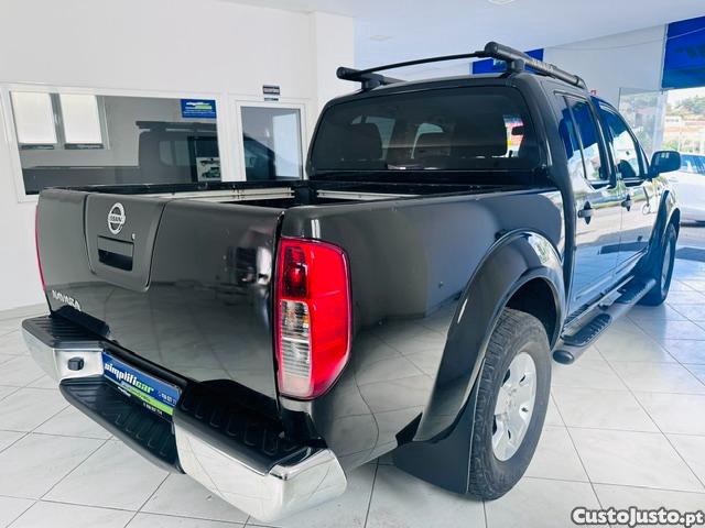 Nissan Navara (D40)2.5dCi 171cv 4X4 Cab/Dupla 5 Lugares — fotografia 6