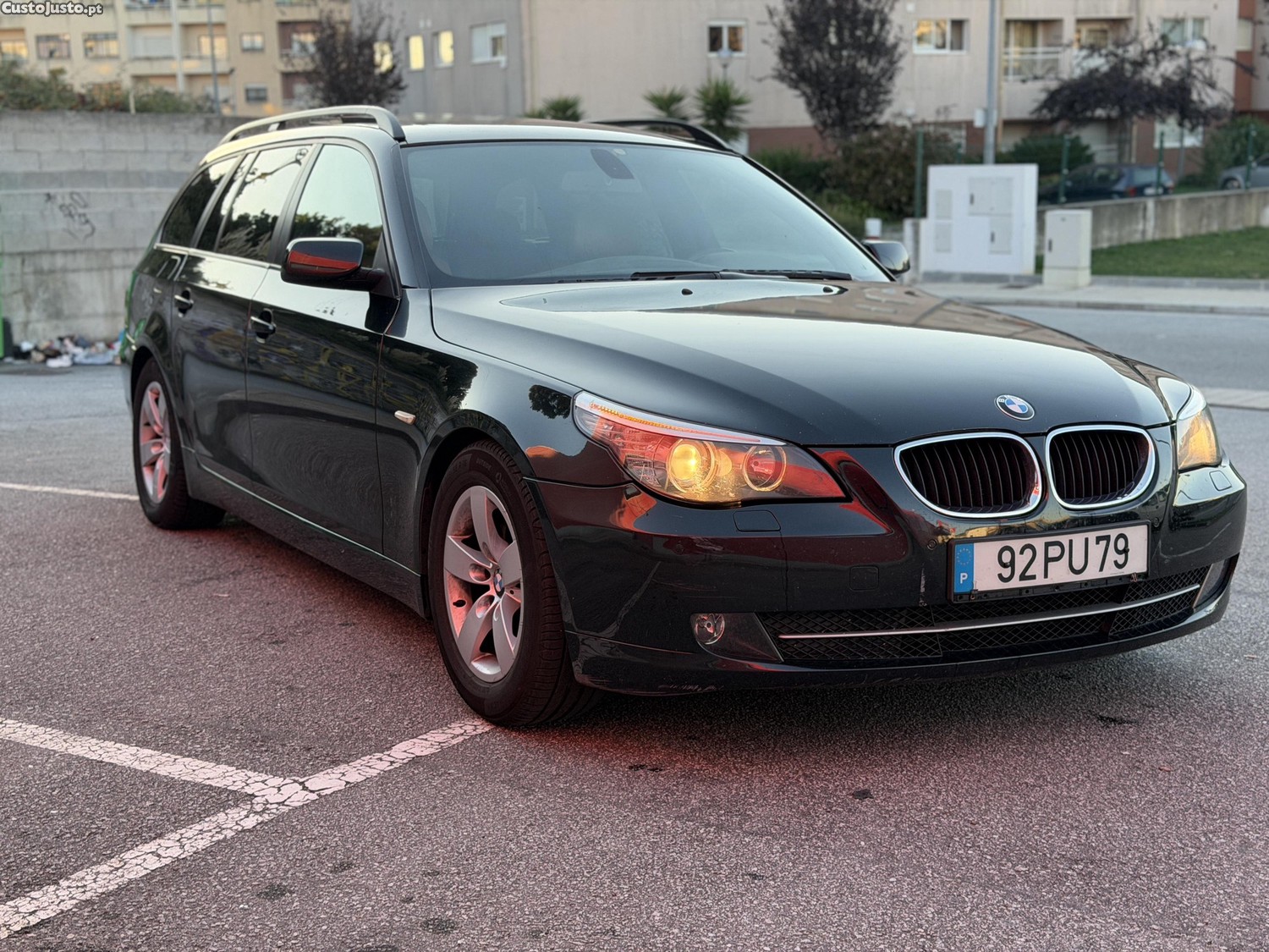 BMW 520 Lci - 08 — photo 2