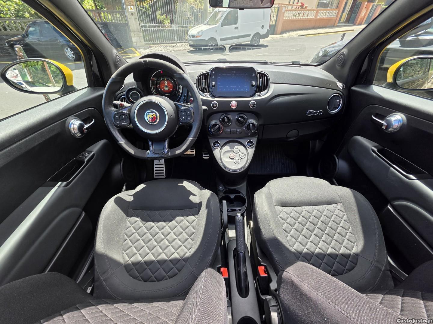 Abarth 695 1.4 T-Jet MTA - 24 — photo 5