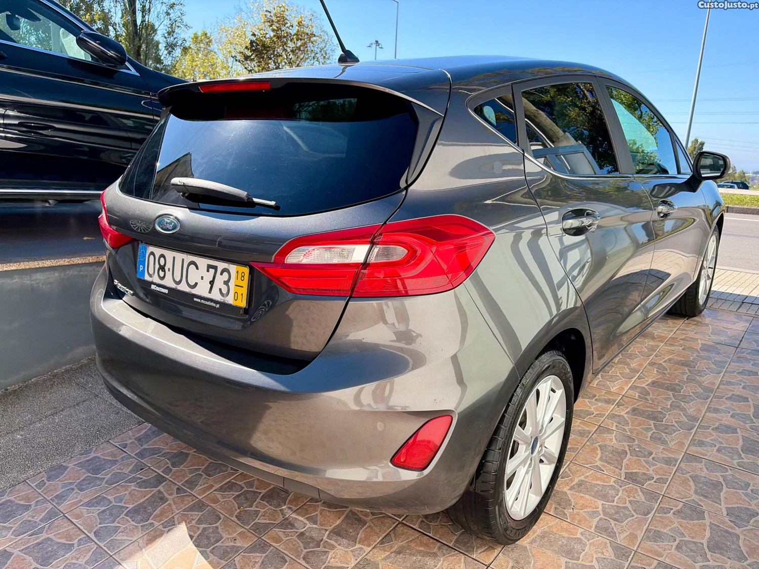 Ford Fiesta 1.5 TDCI TITANIUM NACIONAL 1 ÚNICO DONO 85 CV - 18 — photo 2