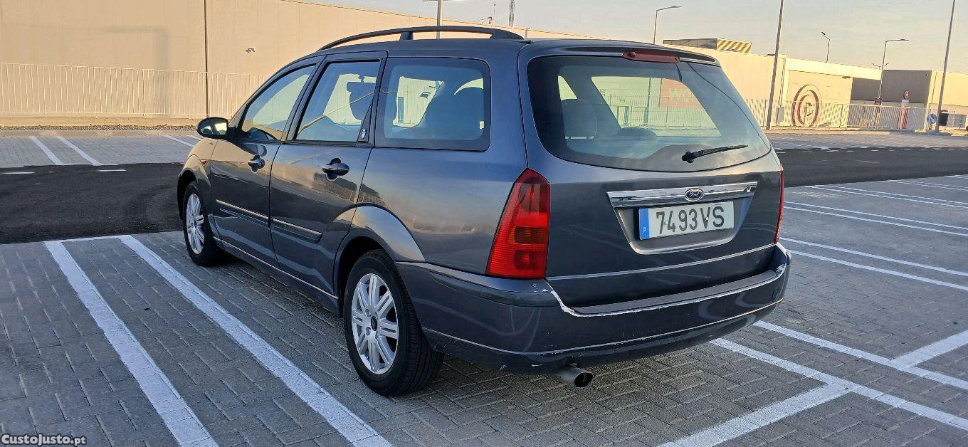 Ford Focus 1.6 gasolina - 03 — photo 5
