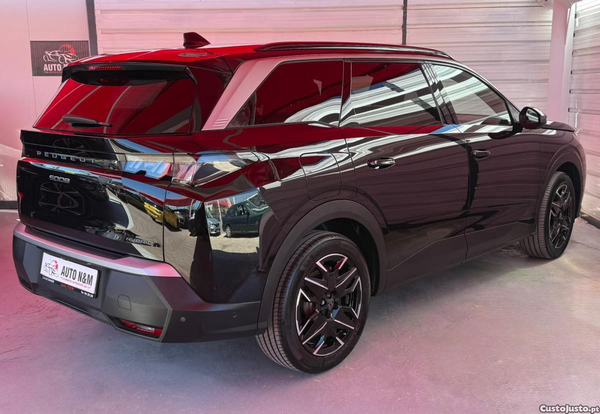 Peugeot 5008 ALLURE HYBRID ALLURE - 25 — photo 5