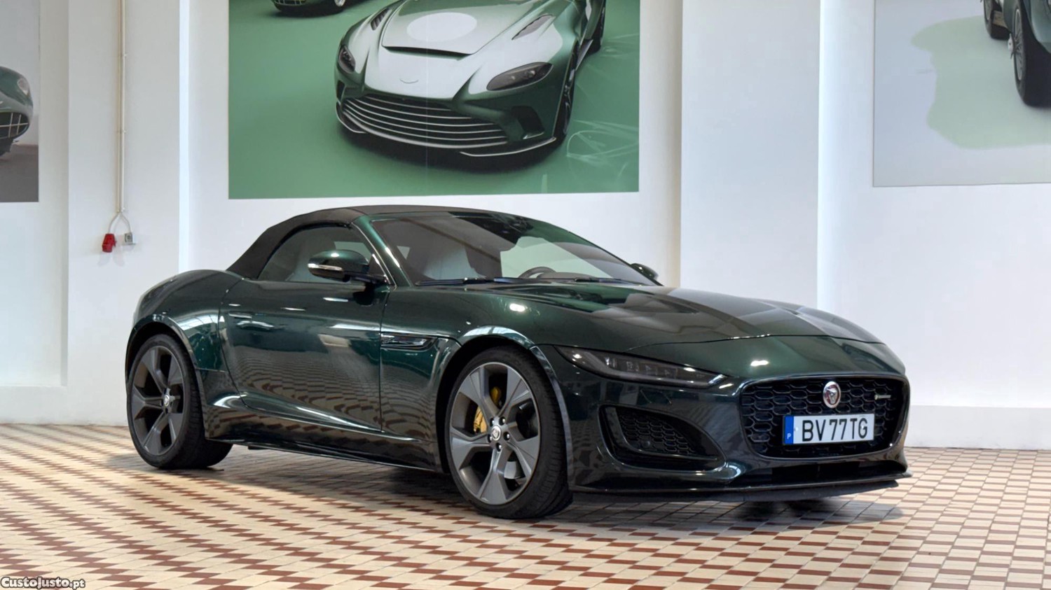Jaguar F-Type R-Dynamic P300 Cabrio — photo 2