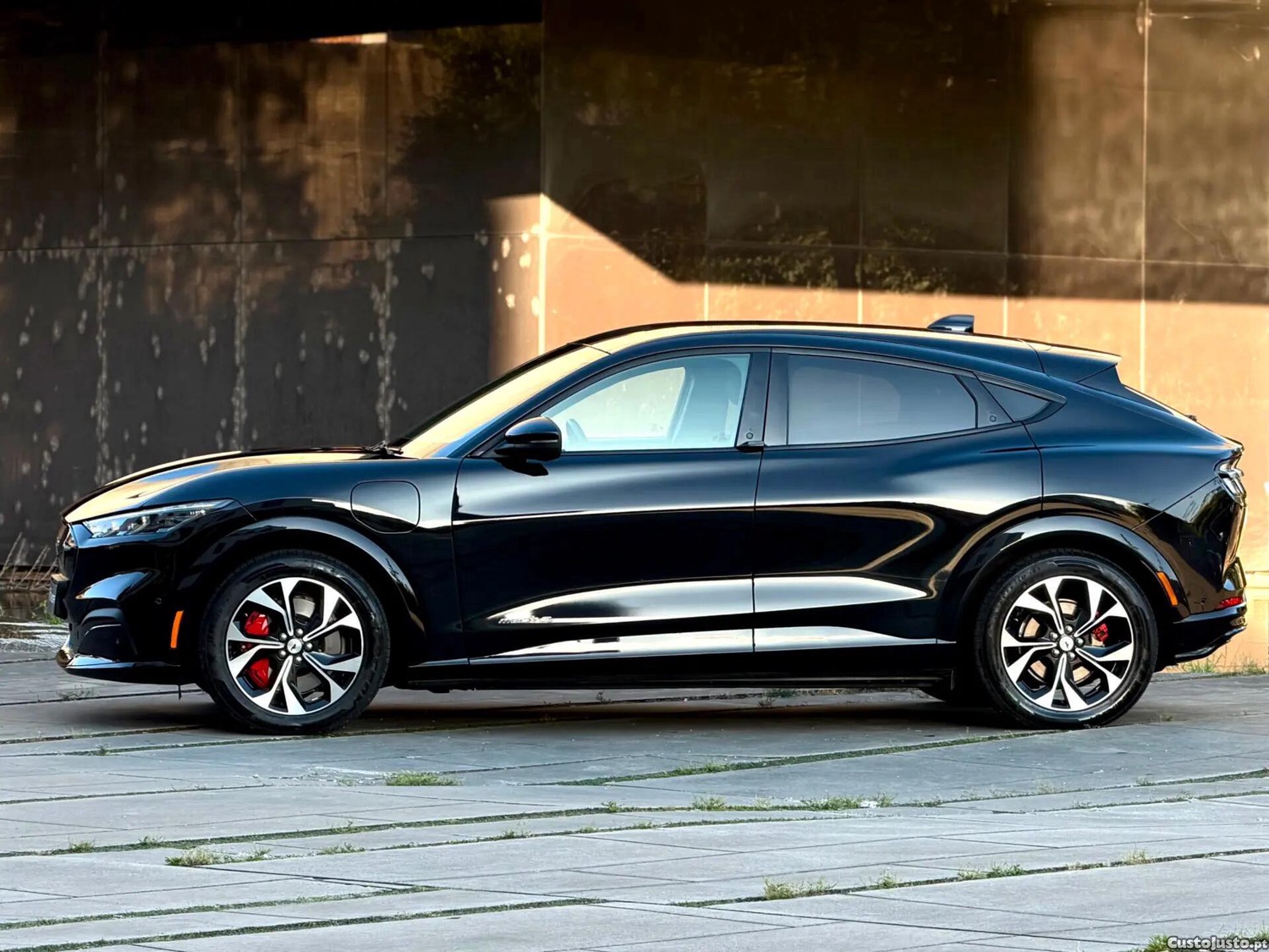 Ford Mustang Mach-E 75.7 kWh AWD RSK - 23 — photo 2