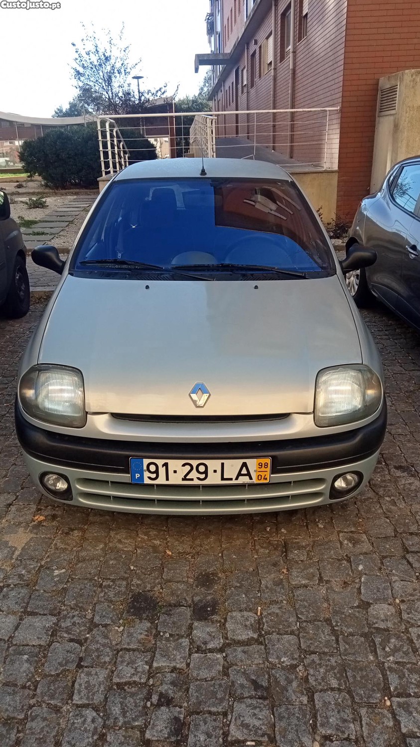 Renault Clio Clio 1.2 - 98 — photo 2