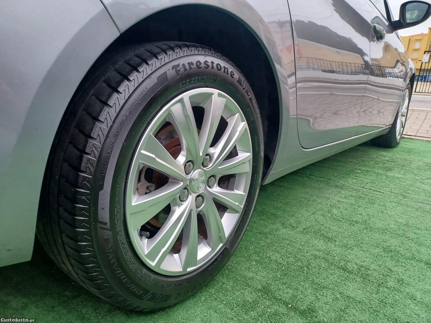 Peugeot 308 1.5 BlueHDi Style — fotografia 5