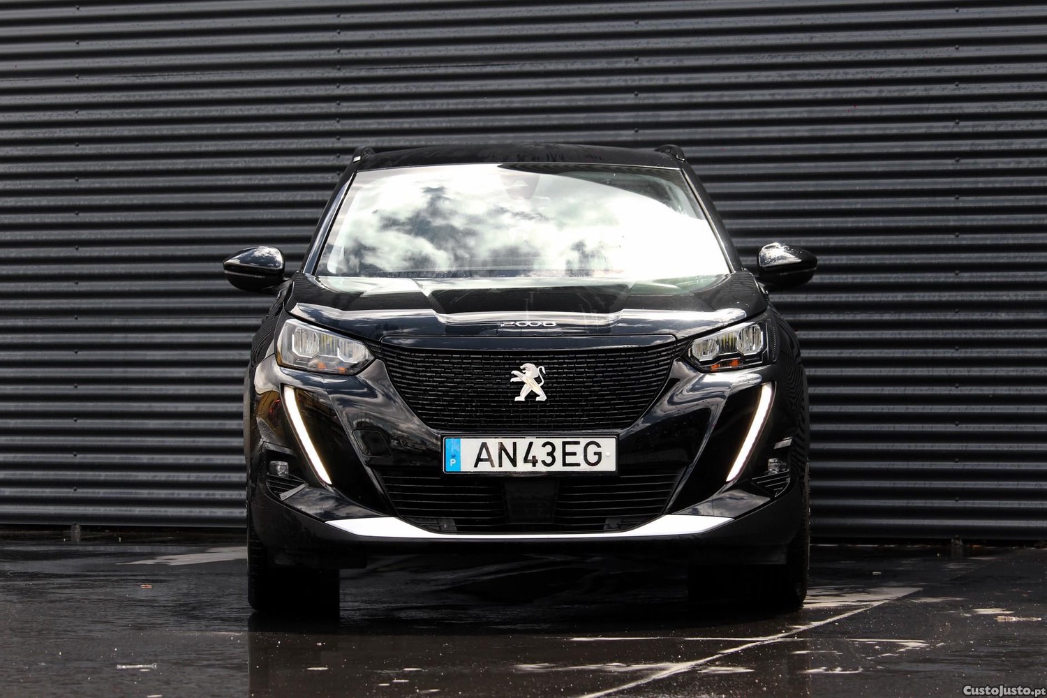 Peugeot 2008 50 kWh Allure - 21 — photo 2