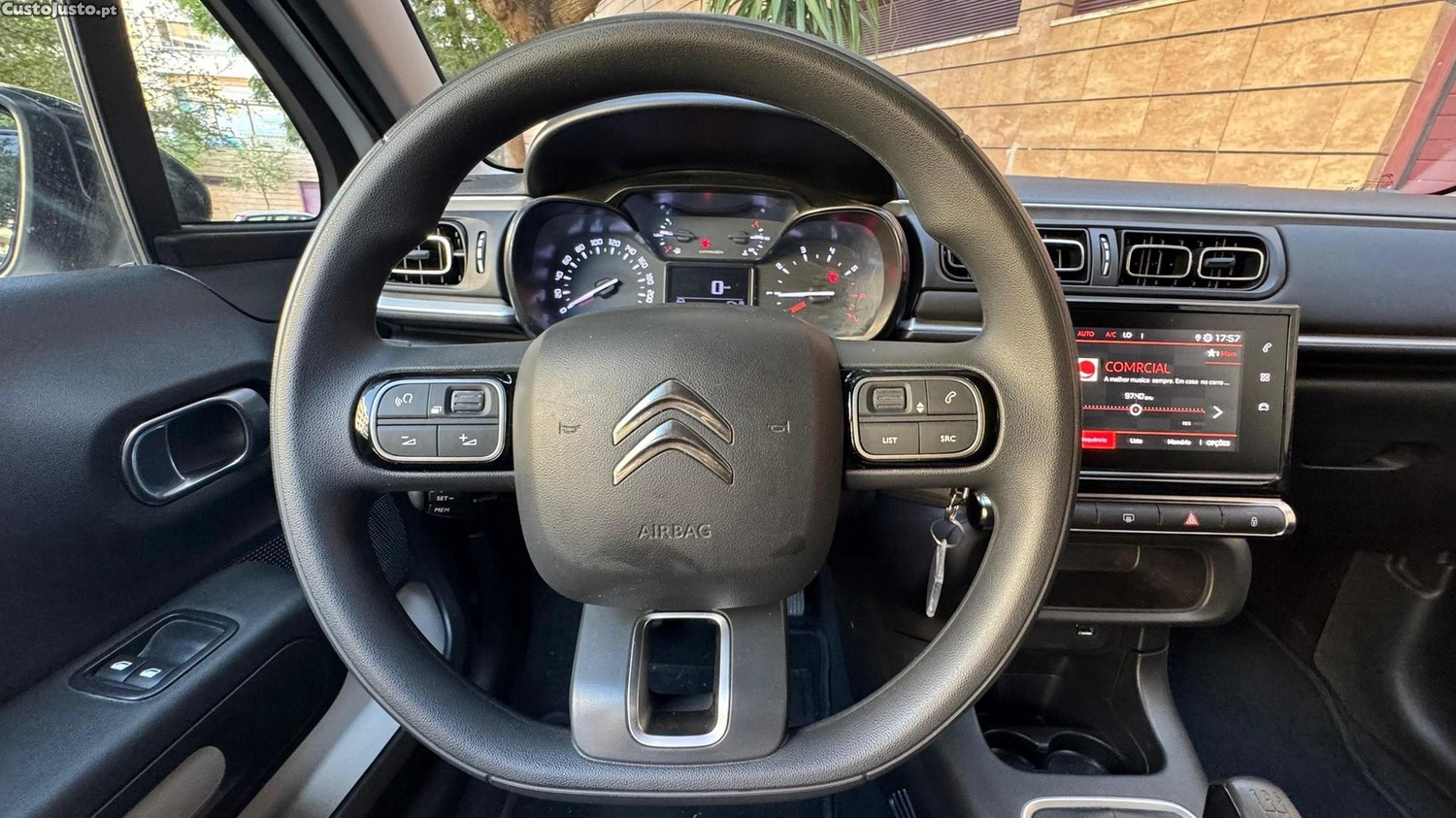 Citroën C3 1.2 PureTech C-Series — fotografia 4