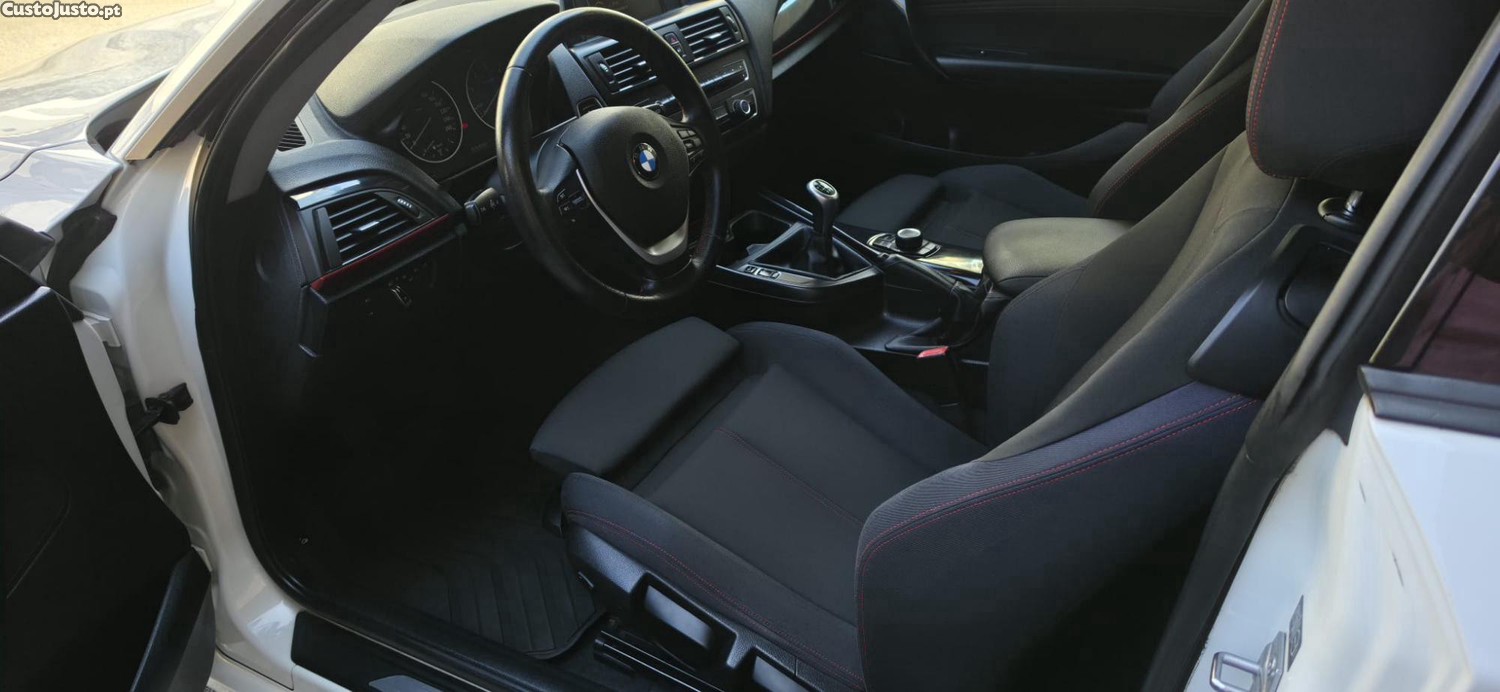 BMW 116 D Sport Line Nacional — fotografia 6