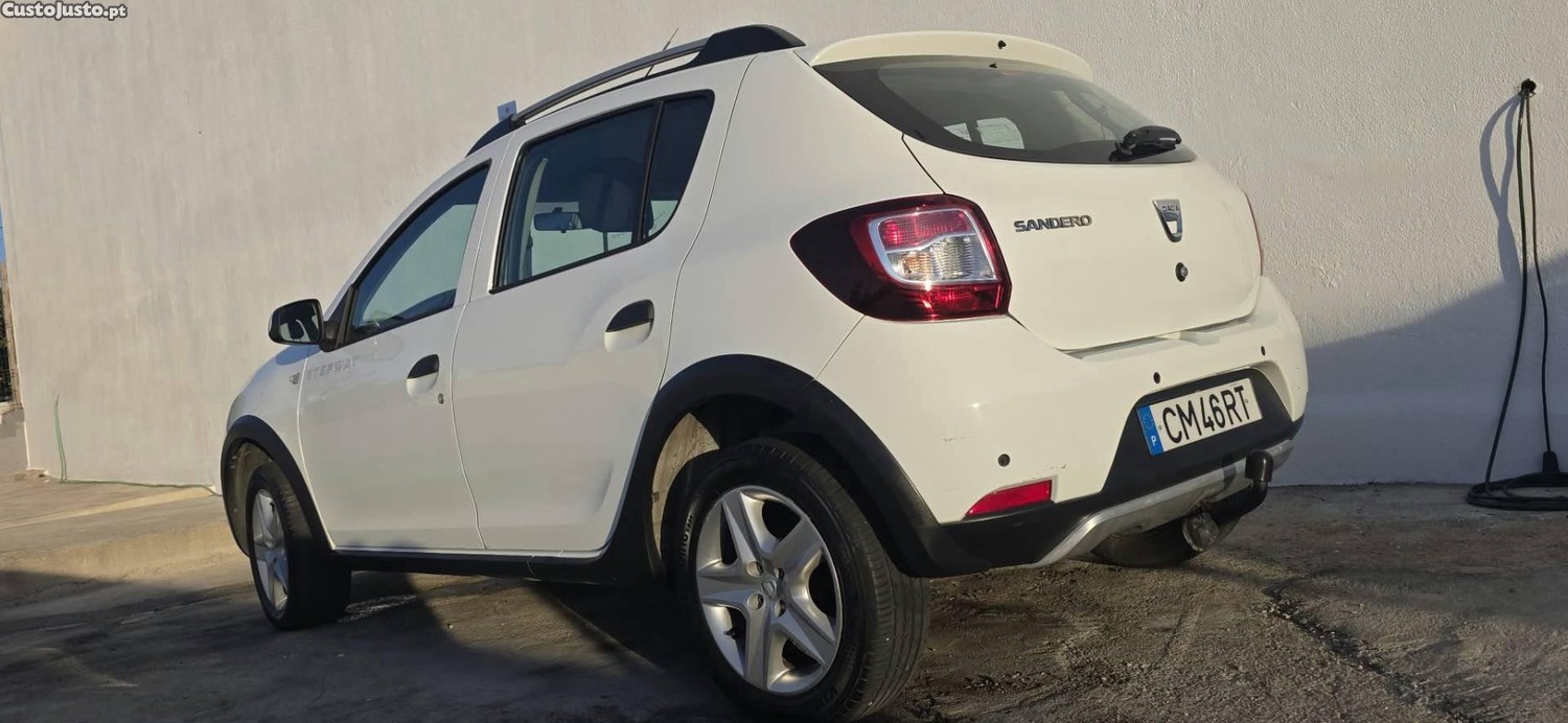 Dacia Sandero 1.5 dCi Stepway - 15 — photo 5