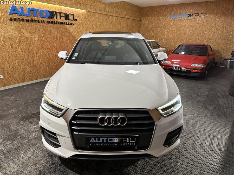 Audi Q3 2.0 TDI quattro S-li - 15 foto 2