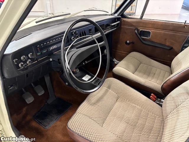 Volvo 144 145 S Deluxe Kombi 2.0 — fotografia 13