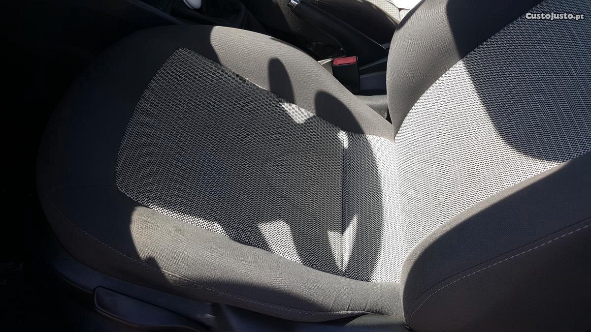 Seat Ibiza 1.4 td Stily — photo 5