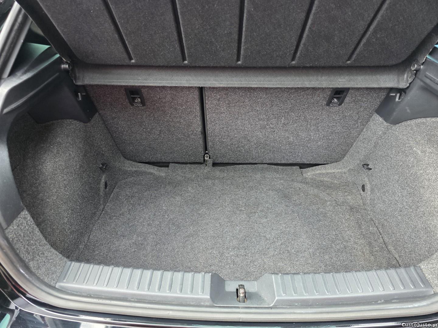 Seat Ibiza 1.0 TSI FR - 21 — photo 5