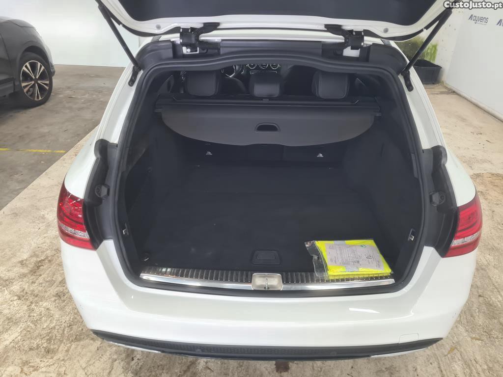 Mercedes-Benz C 220 AMG 170cv Nac - 18 foto 4