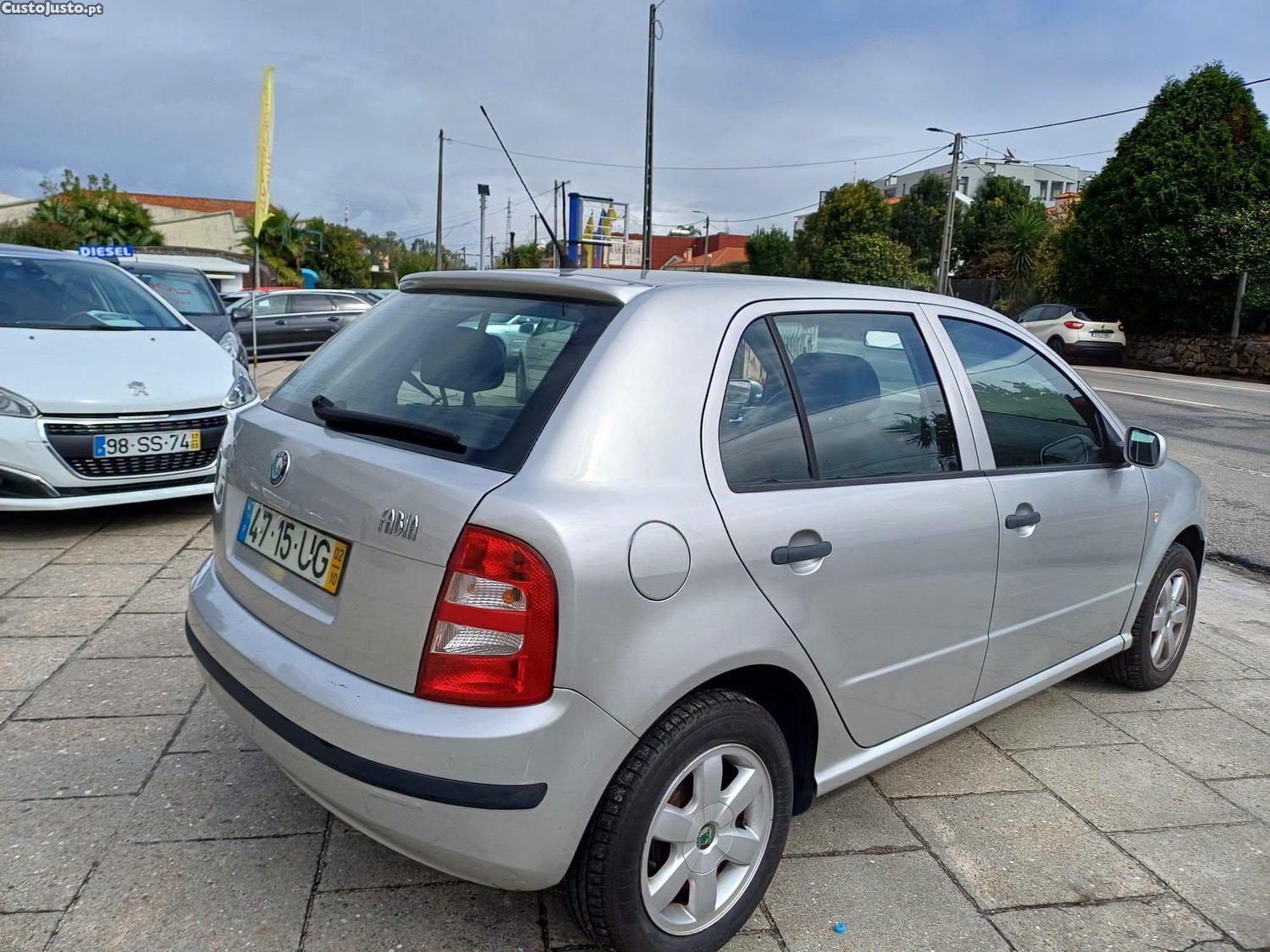 Skoda Fabia 1.4 i      ( Viatura  Nacional ) — photo 5