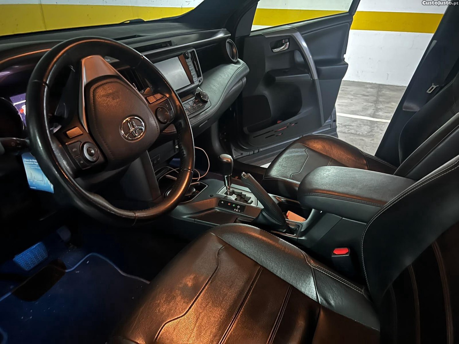 Toyota RAV4 Comfort - 18 foto 3