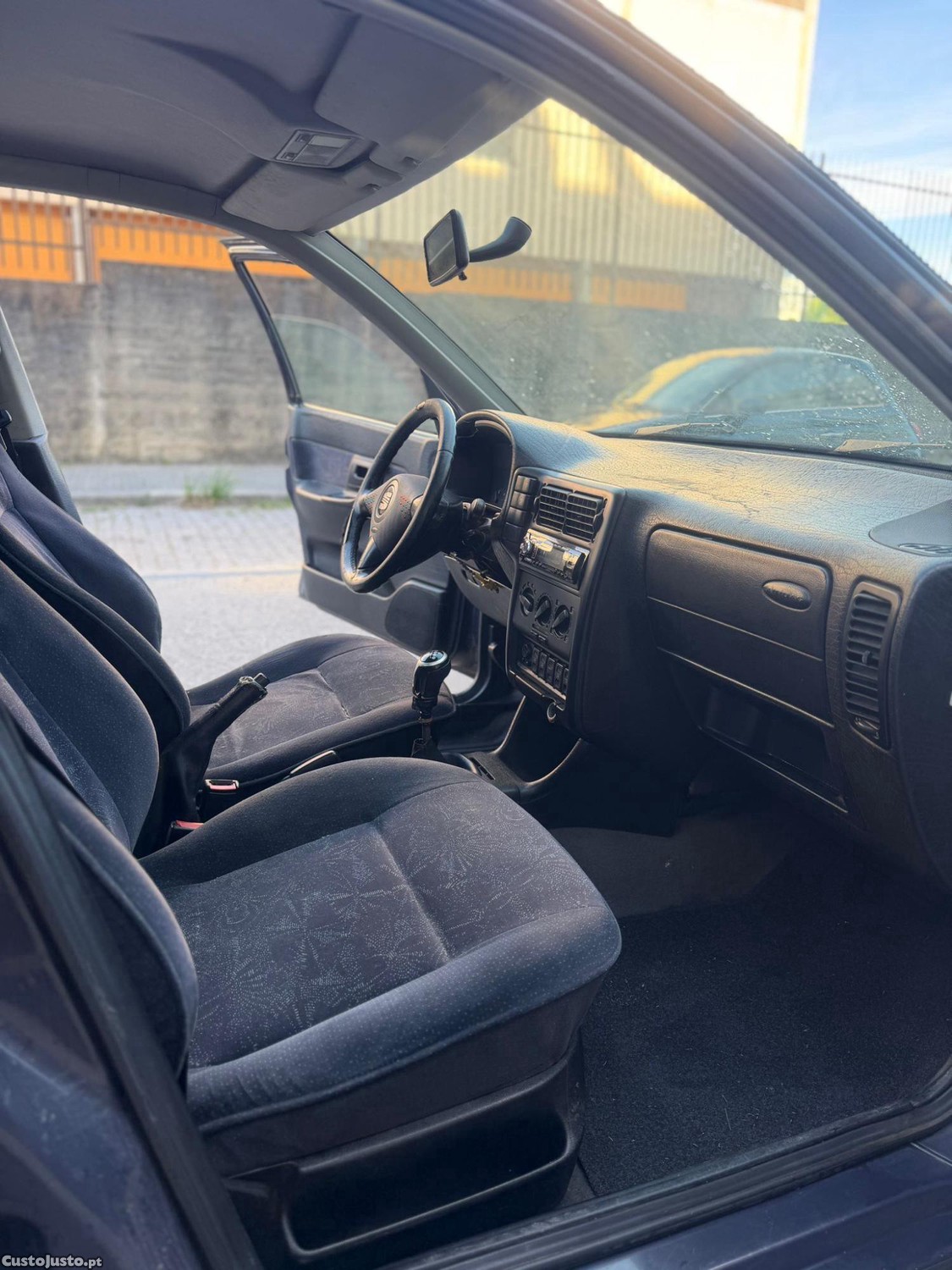 SEAT Cordoba 1.9 TDI 90 cv impecável — fotografia 7