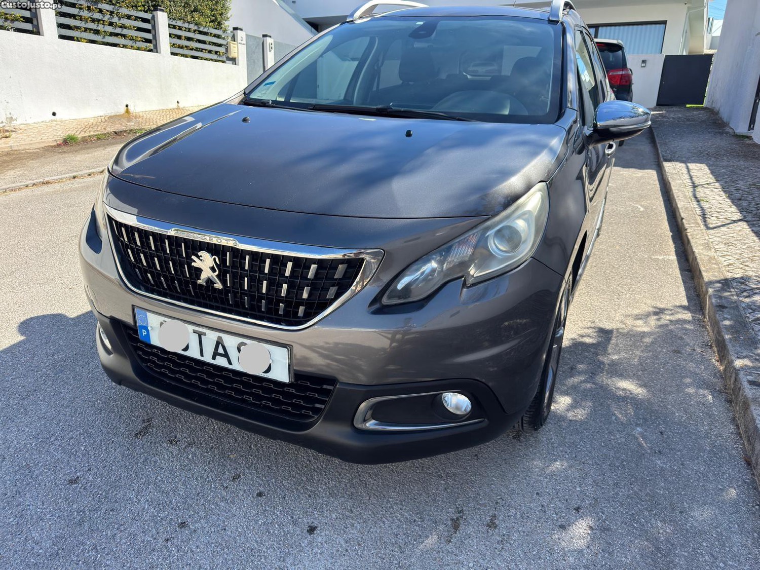 Peugeot 2008 1.6 BlueHdi Style — photo 2